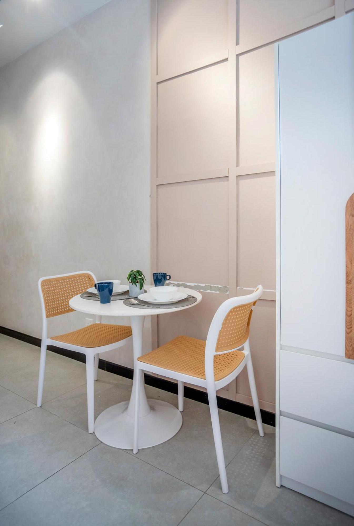 Neu Kl With Daily Breakfast Included Kuala Lumpur