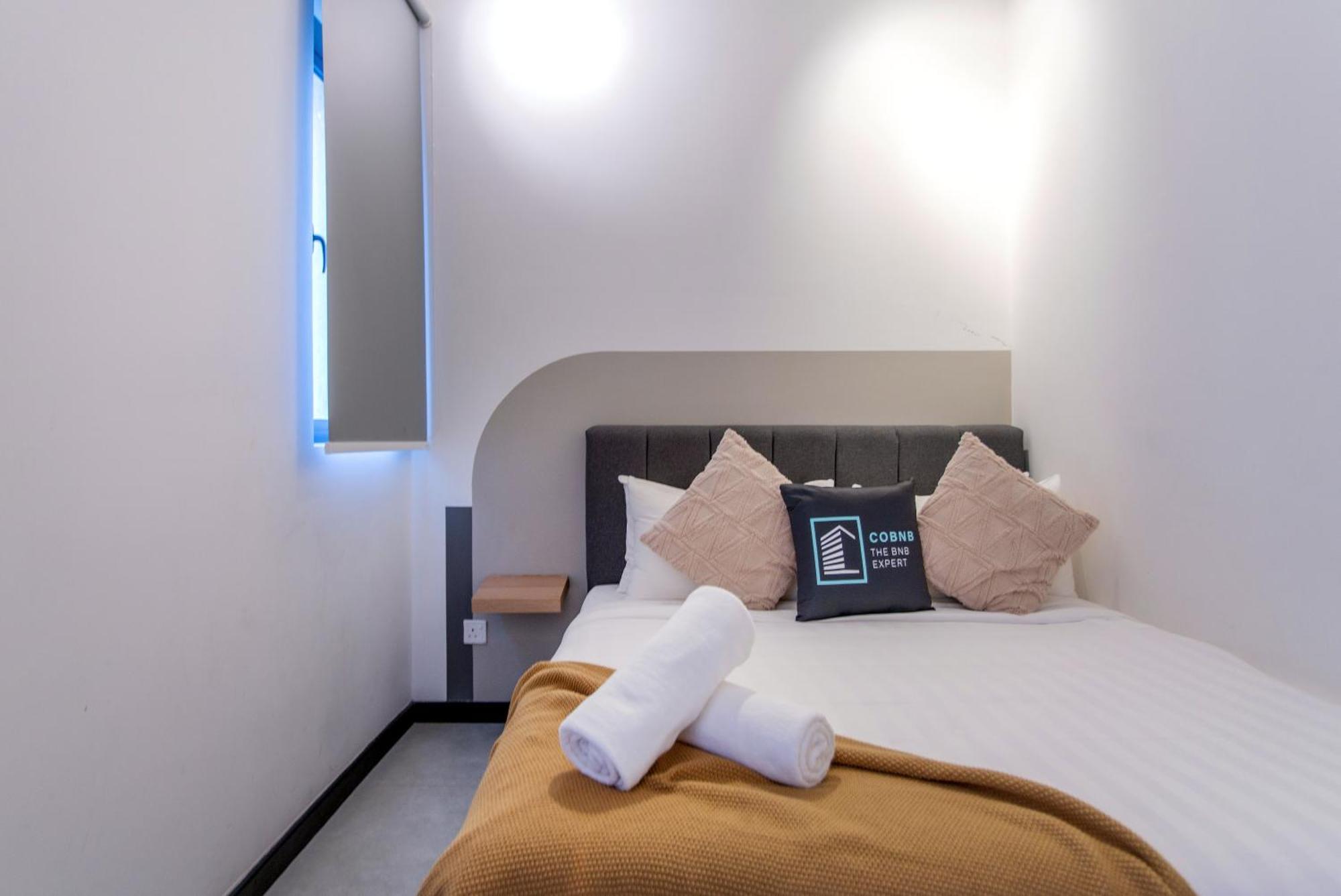 Neu Kl With Daily Breakfast Included Kuala Lumpur