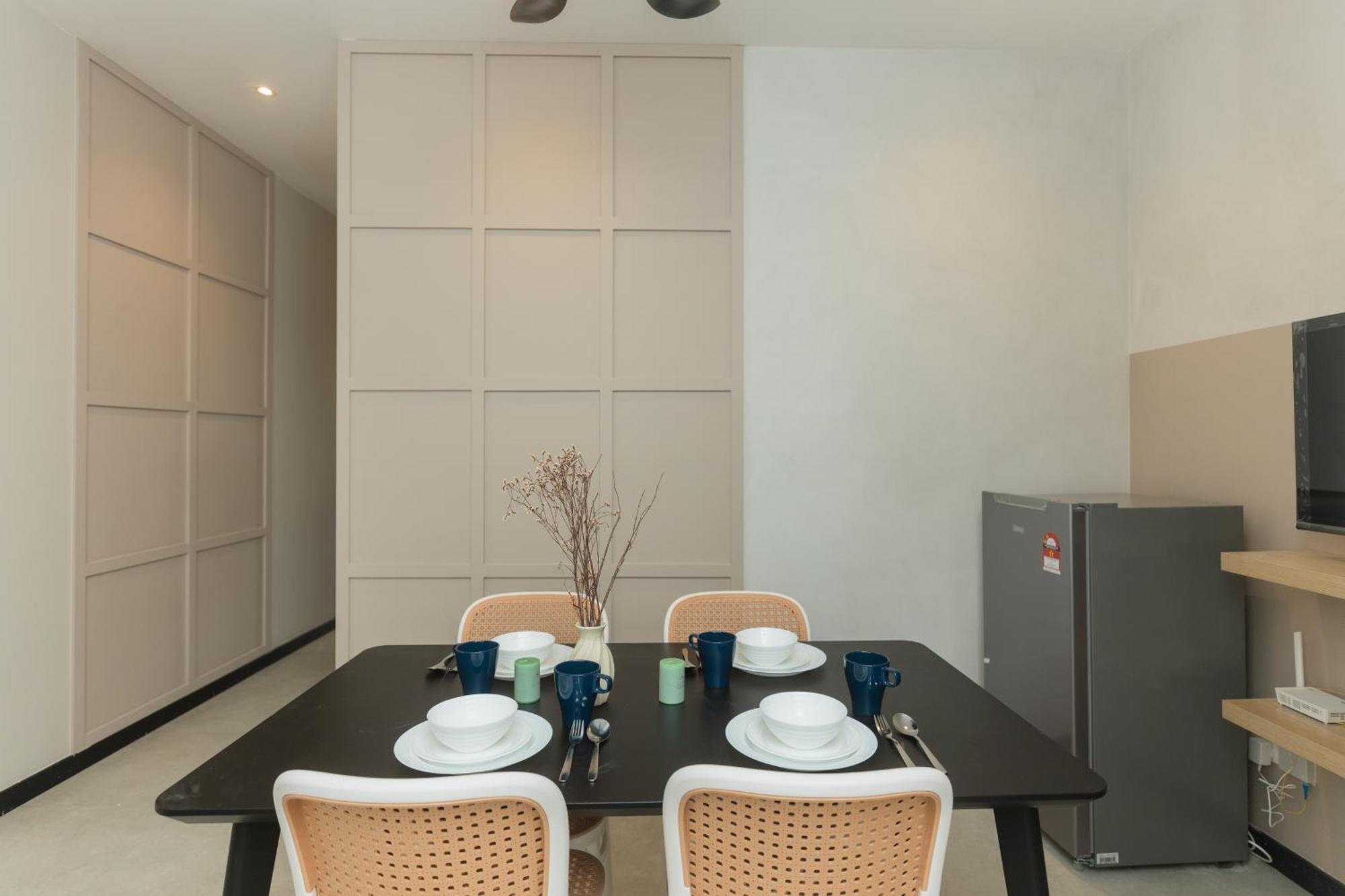 Neu Kl With Daily Breakfast Included Kuala Lumpur
