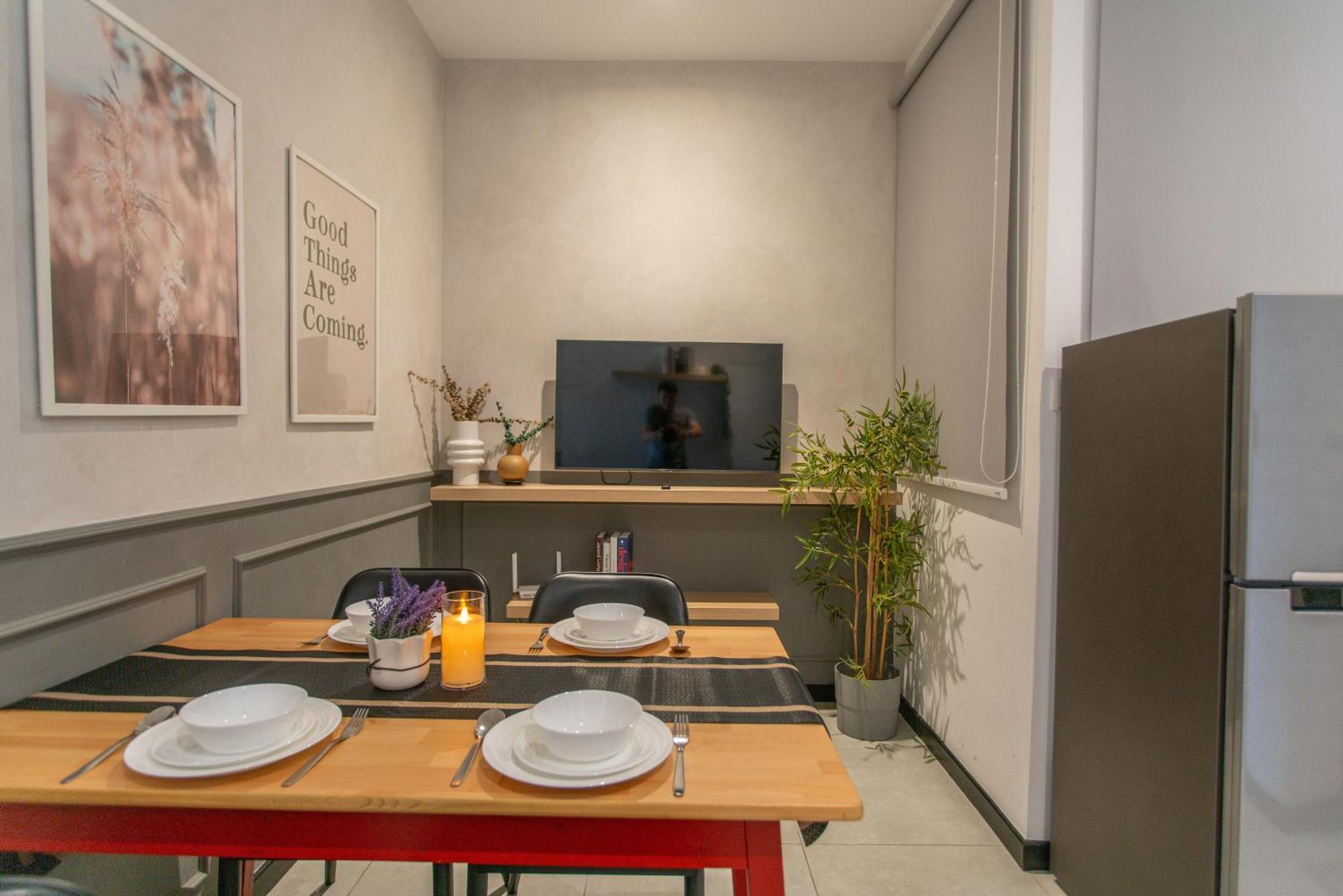 Neu Kl With Daily Breakfast Included Kuala Lumpur